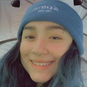 Meet your Posher, Gizem